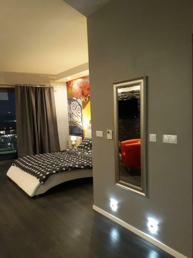 Apartament Onyx Познань Екстер'єр фото
